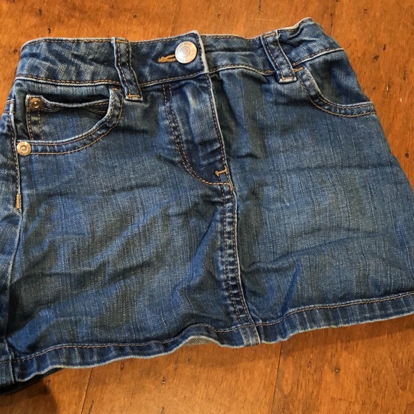 2 denim Mini Boden skirts 3-4yr - Picture 5 of 7